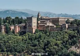 包含格拉纳达与莱加内斯交锋，胜负难料的词条