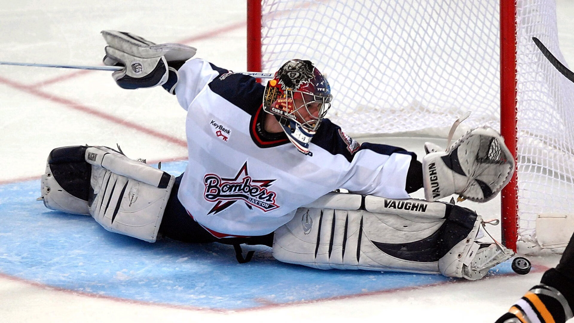 Scout遭遇二十持续失利，C9教练压力巨大！赢得满堂喝彩